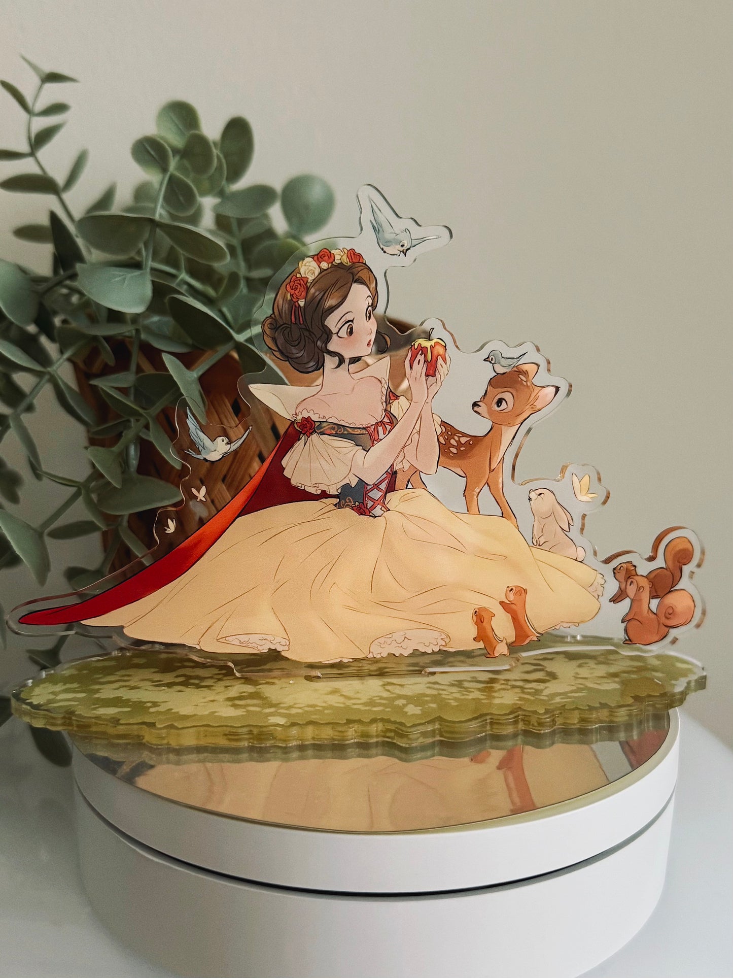 ✧ Snow White STANDEE ✧